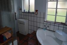 Bathroom 1 - 14 square meters of property in Worcester