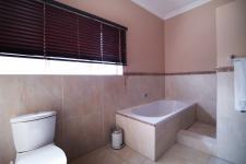 Bathroom 1 - 8 square meters of property in Willow Acres Estate