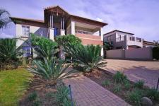 Front View of property in Willow Acres Estate