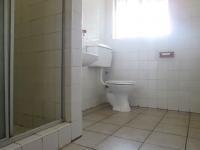 Main Bathroom - 8 square meters of property in Vaalpark