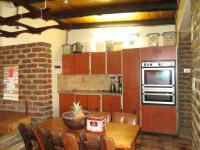 Kitchen - 31 square meters of property in Henley-on-Klip