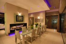 Dining Room of property in Silver Lakes Golf Estate