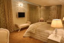 Bed Room 4 of property in Silver Lakes Golf Estate