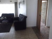 Lounges - 32 square meters of property in Buyscelia AH