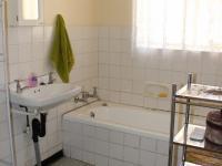 Bathroom 1 - 4 square meters of property in Sasolburg