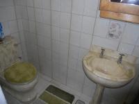Main Bathroom - 3 square meters of property in Nagina