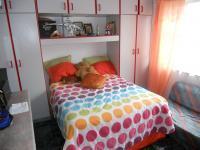 Bed Room 1 - 11 square meters of property in Nagina