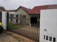 Front View of property in Daveyton