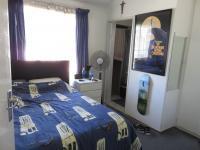 Bed Room 3 - 14 square meters of property in Alberton