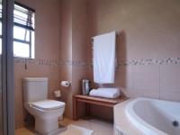 Main Bathroom - 8 square meters of property in Boardwalk Meander Estate