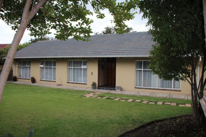 4 Bedroom House for Sale For Sale in Secunda - Private Sale - MR126714