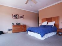 Main Bedroom - 58 square meters of property in Woodhill Golf Estate