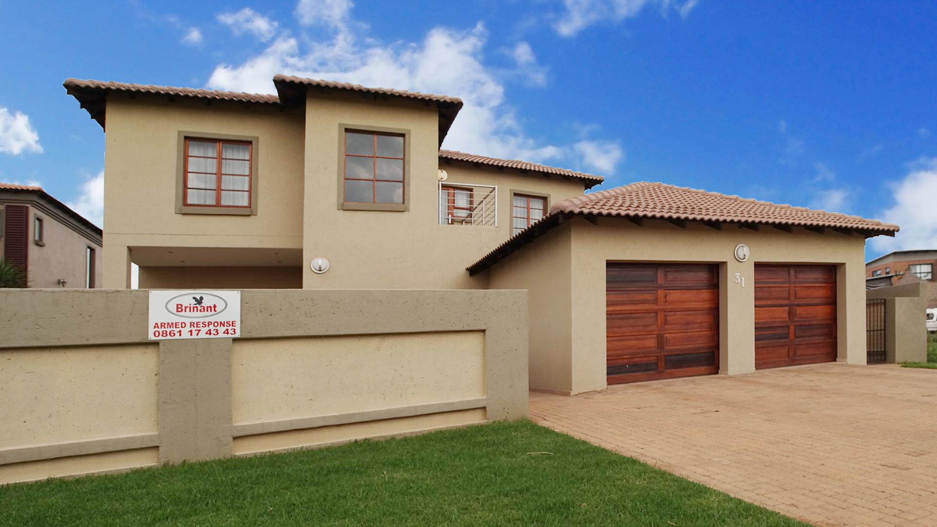 Front View of property in Heron Hill Estate