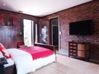 Bed Room 1 - 15 square meters of property in Boardwalk Meander Estate