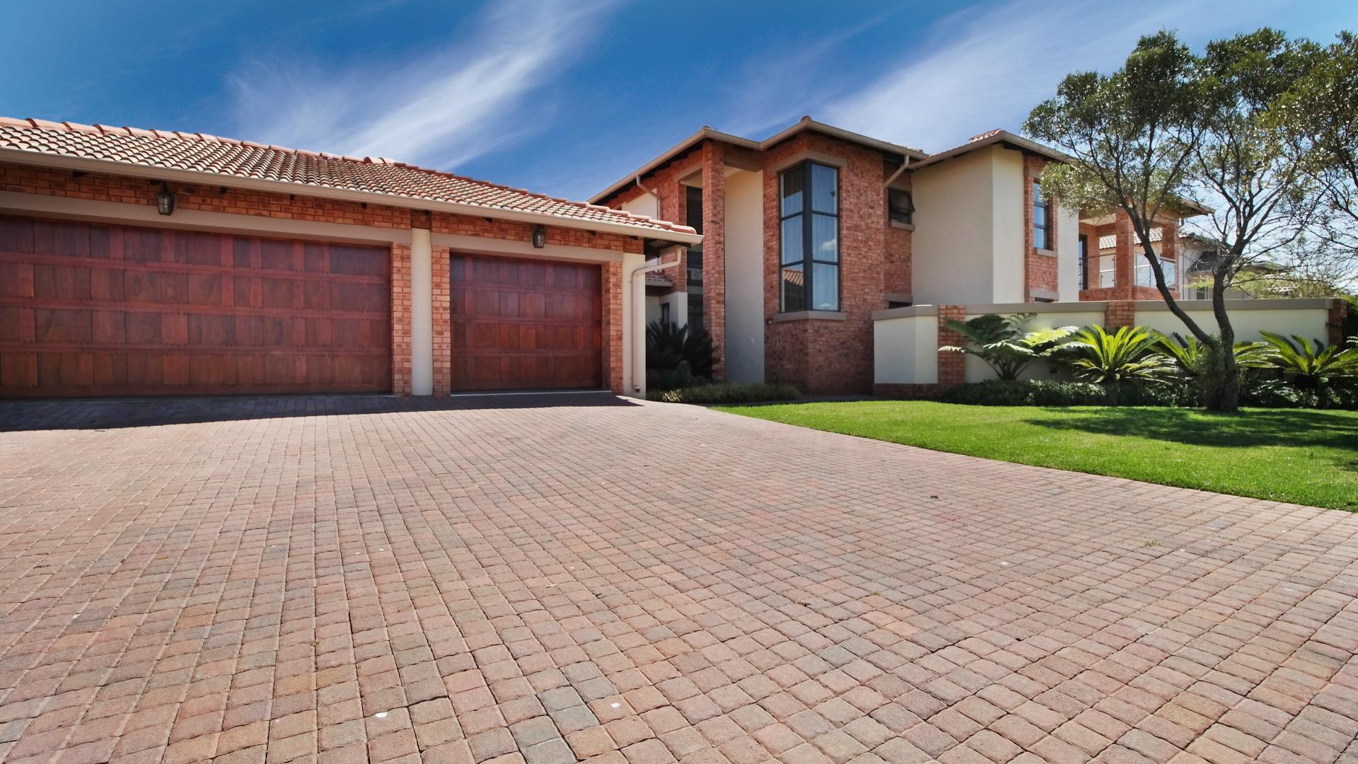 Front View of property in The Wilds Estate