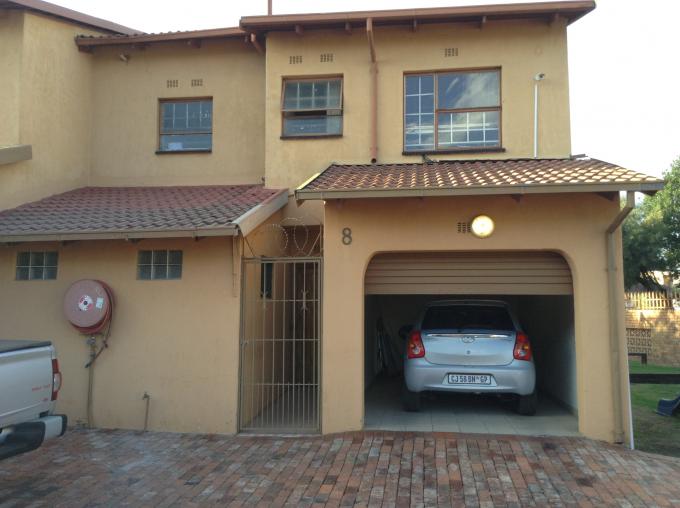 3 Bedroom Cluster for Sale For Sale in Benoni - Private Sale - MR126881