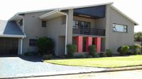 Front View of property in Three Rivers