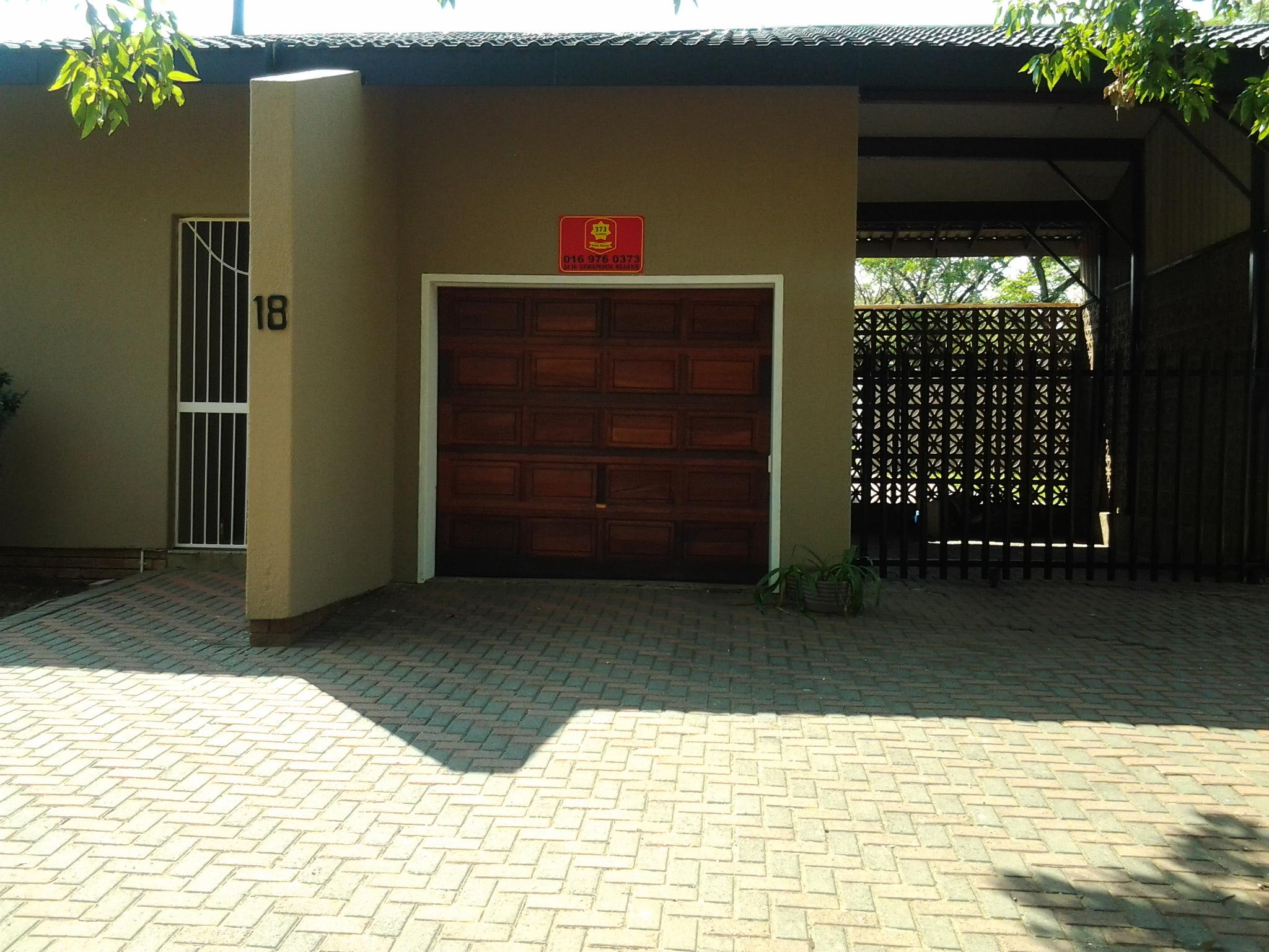 4 Bedroom House for Sale For Sale in Sasolburg - Home Sell - MR126936