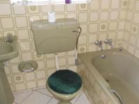 Bathroom 1 - 4 square meters of property in Norkem park