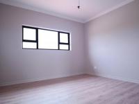 Bed Room 2 - 17 square meters of property in The Ridge Estate