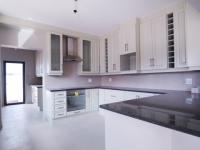 Kitchen - 16 square meters of property in The Ridge Estate
