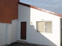 3 Bedroom 1 Bathroom Duet for Sale for sale in Athlone - CPT