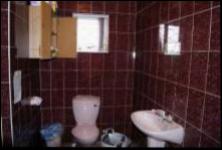 Bathroom 1 - 4 square meters of property in Tongaat