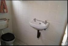 Bathroom 2 of property in Tongaat