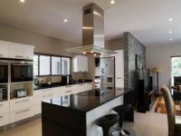 Kitchen - 24 square meters of property in Woodhill Golf Estate