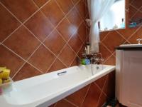 Bathroom 1 - 5 square meters of property in Boardwalk Meander Estate