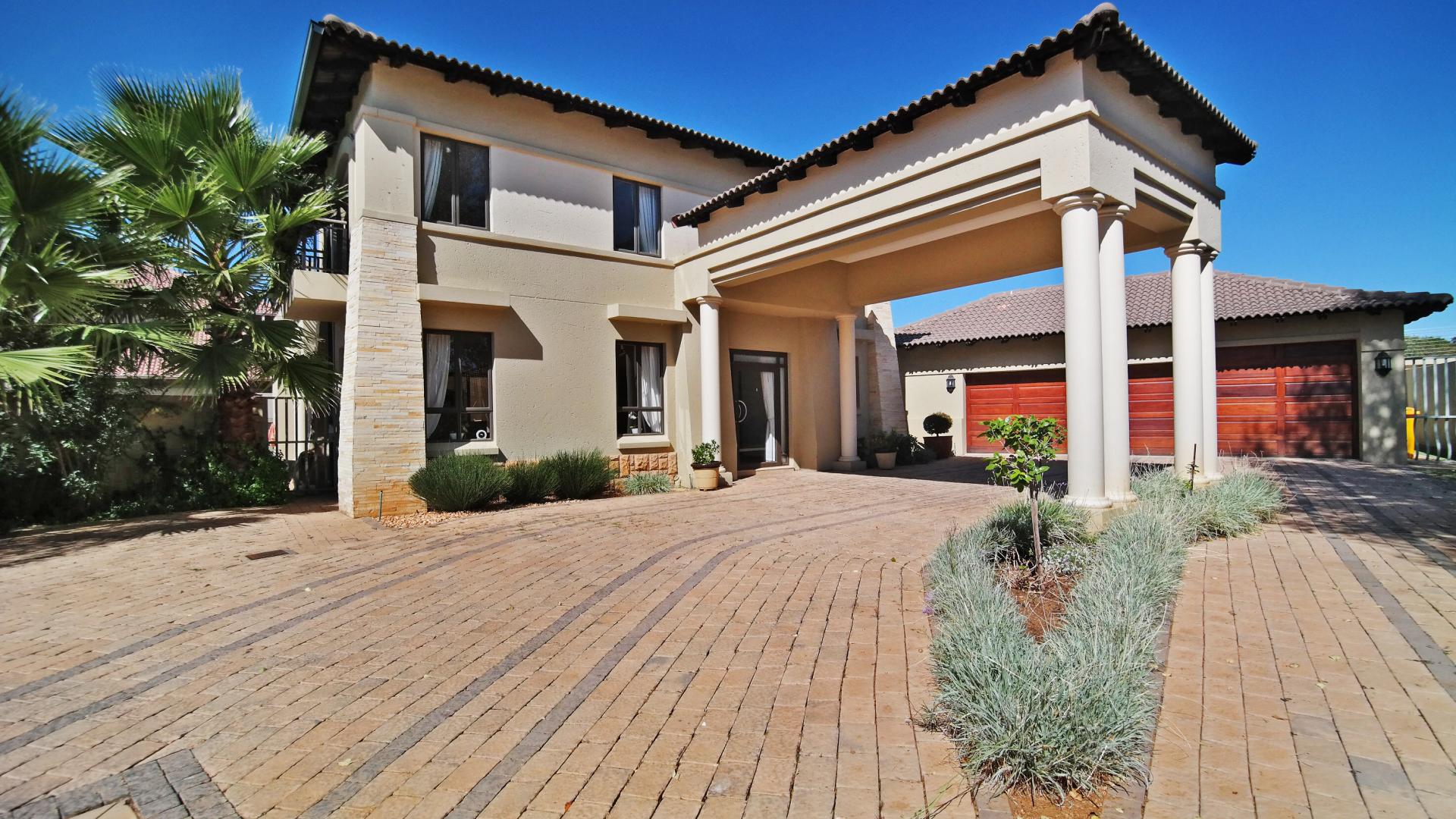 Front View of property in Silver Stream Estate