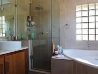 Main Bathroom of property in Silver Stream Estate