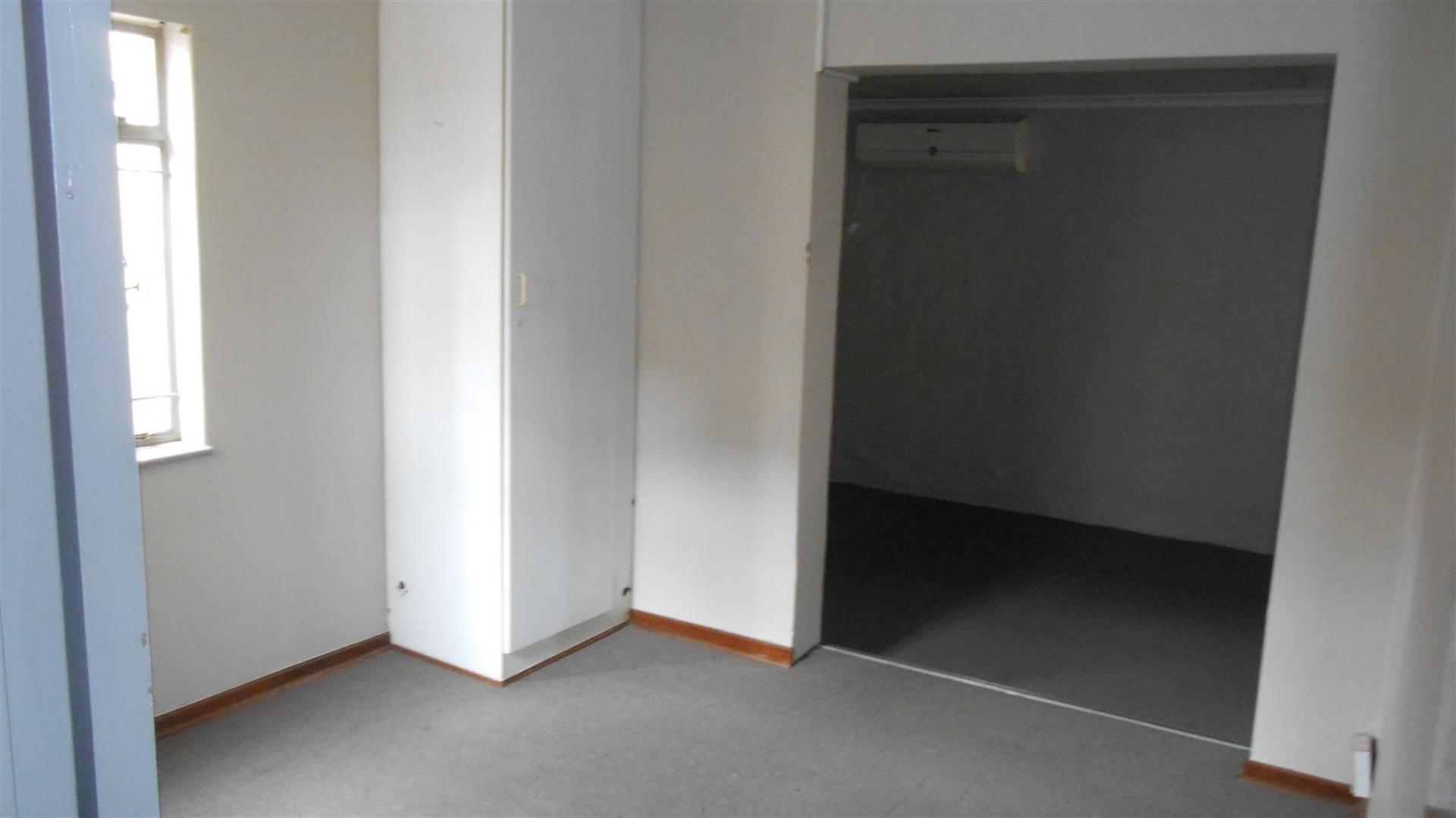 Rooms - 740 square meters of property in Pretoria North