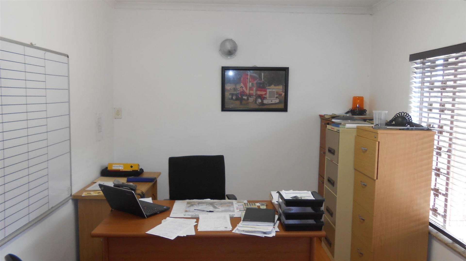 Rooms - 740 square meters of property in Pretoria North