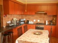 Kitchen - 25 square meters of property in Mooinooi