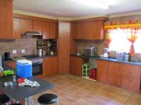 Kitchen - 25 square meters of property in Mooinooi