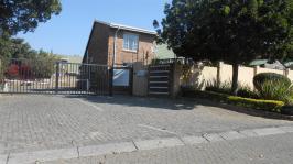 2 Bedroom 1 Bathroom Sec Title for Sale for sale in Noordwyk