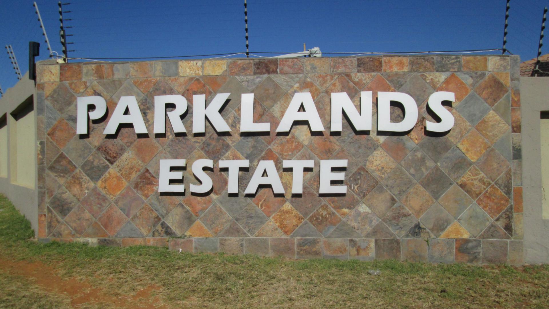 Front View of property in Parkrand