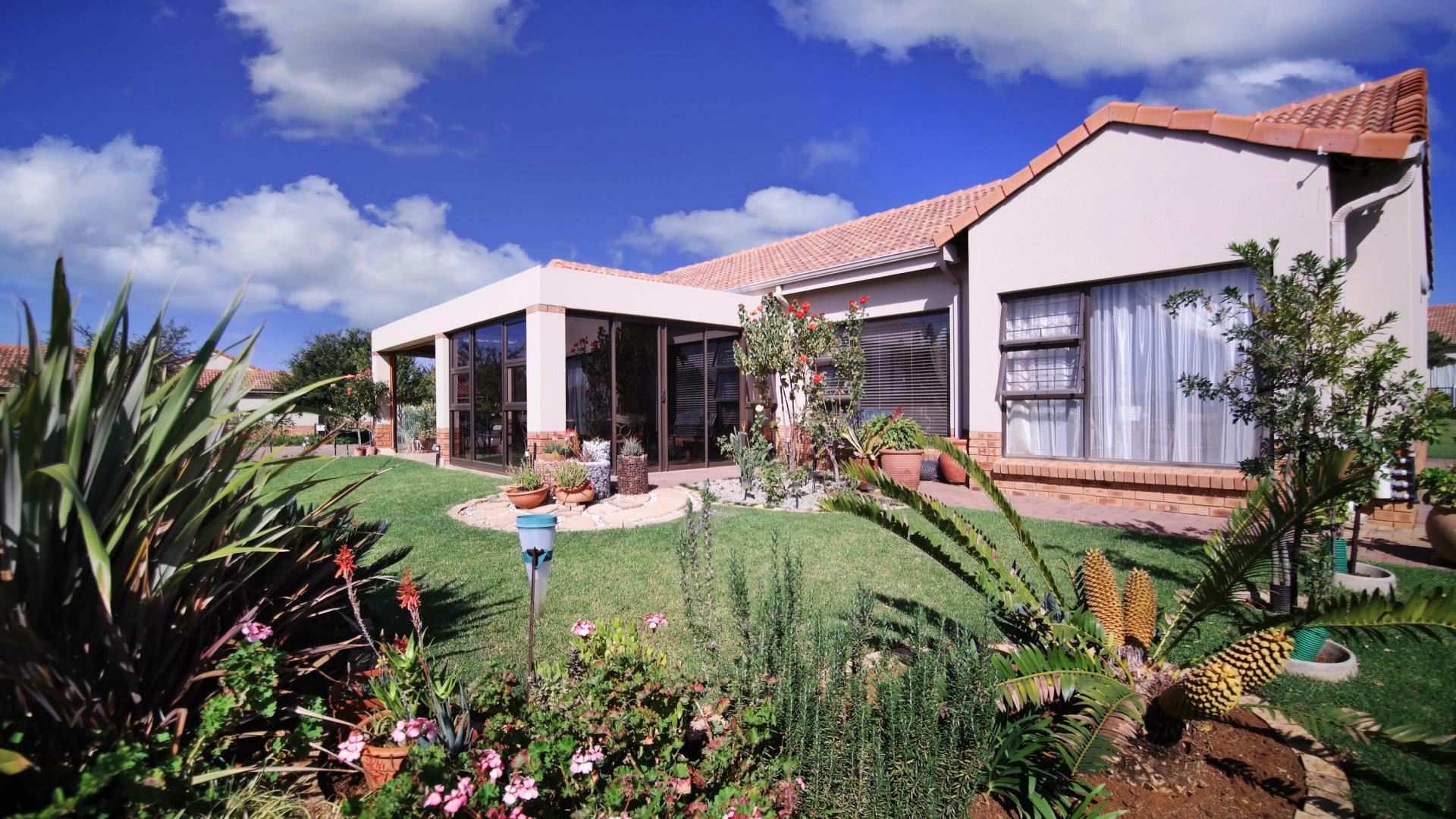 Front View of property in The Meadows Estate