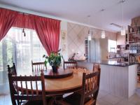 Dining Room - 7 square meters of property in The Meadows Estate