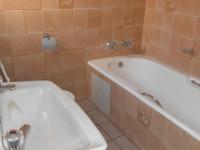 Bathroom 1 - 4 square meters of property in Sunward park