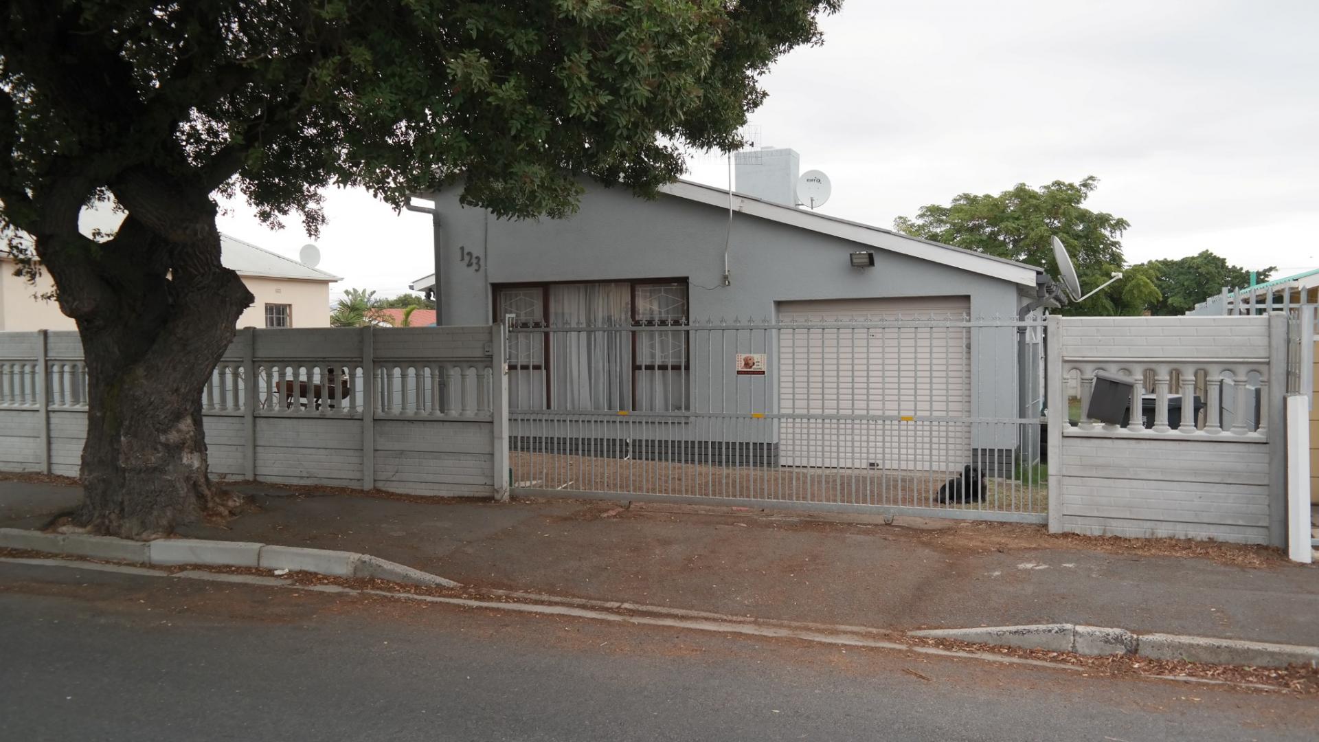 Absa Bank Trust Property House for Sale in Goodwood MR1283
