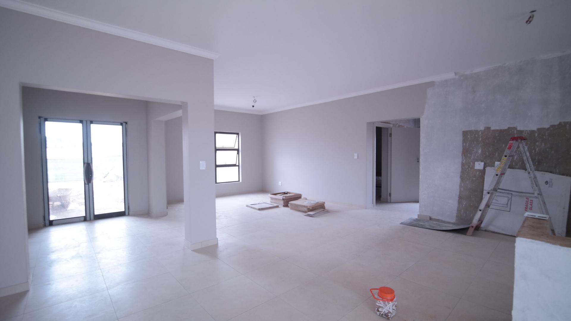 Spaces - 24 square meters of property in The Ridge Estate