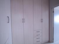 Main Bedroom - 34 square meters of property in The Ridge Estate