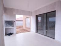 Patio - 24 square meters of property in The Ridge Estate