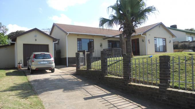 3 Bedroom House for Sale For Sale in Amanzimtoti  - Home Sell - MR128428