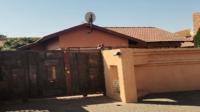Front View of property in Winterveld