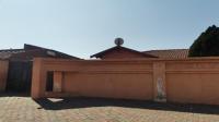 Front View of property in Winterveld