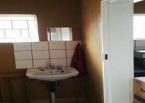 Bathroom 1 - 20 square meters of property in Polokwane