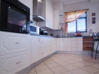 Kitchen - 30 square meters of property in Woodhill Golf Estate